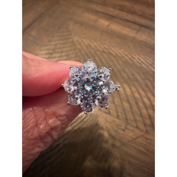 2 Carat Floral Moissanite Ring - Picture 1 of 12